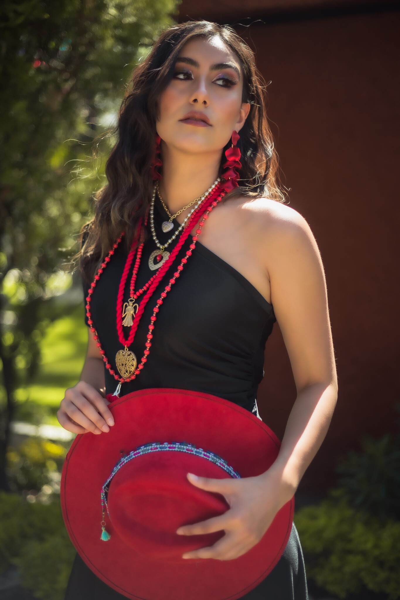 Vestido Largo Fluido Escote Encaje · Negro · Vestir / Vestidos Y Monos
