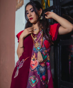 Alternative view of Vestido Simona Dividido corazones rojo vino