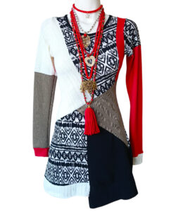 Alternative view of Vestido Berlin tribal rojo blanco