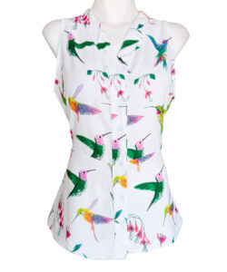 Chaleco Verónica blanco colibríes