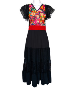 Vestido Toscana olanes negro encaje muñequitas