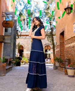 Vestido Denhi Olanes marino hueso
