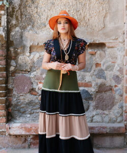 Vestido Denhi olivo florecitas