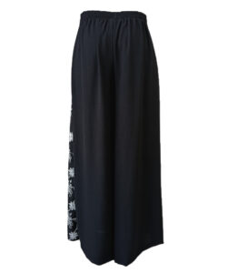 Alternative view of Pantalón Patchwork negro bordado
