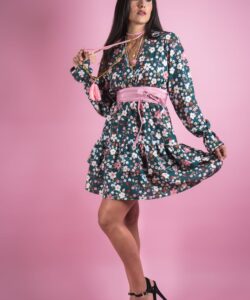 Alternative view of Vestido Australia Corto floreado verde
